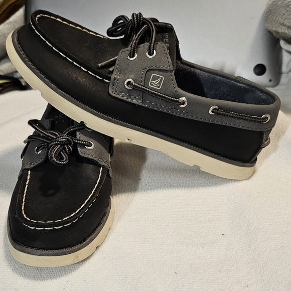 Sperry Top-Sider Leeward Boat Shoe/Deck Shoe, Navy/Gray, Size 3M Big Kids, VGUC! - Picture 2 of 9